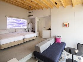 ＴＵＺＵＭＩ　ＷＡＫＡＹＡＭＡ　ＳＵＳＡＭＩ