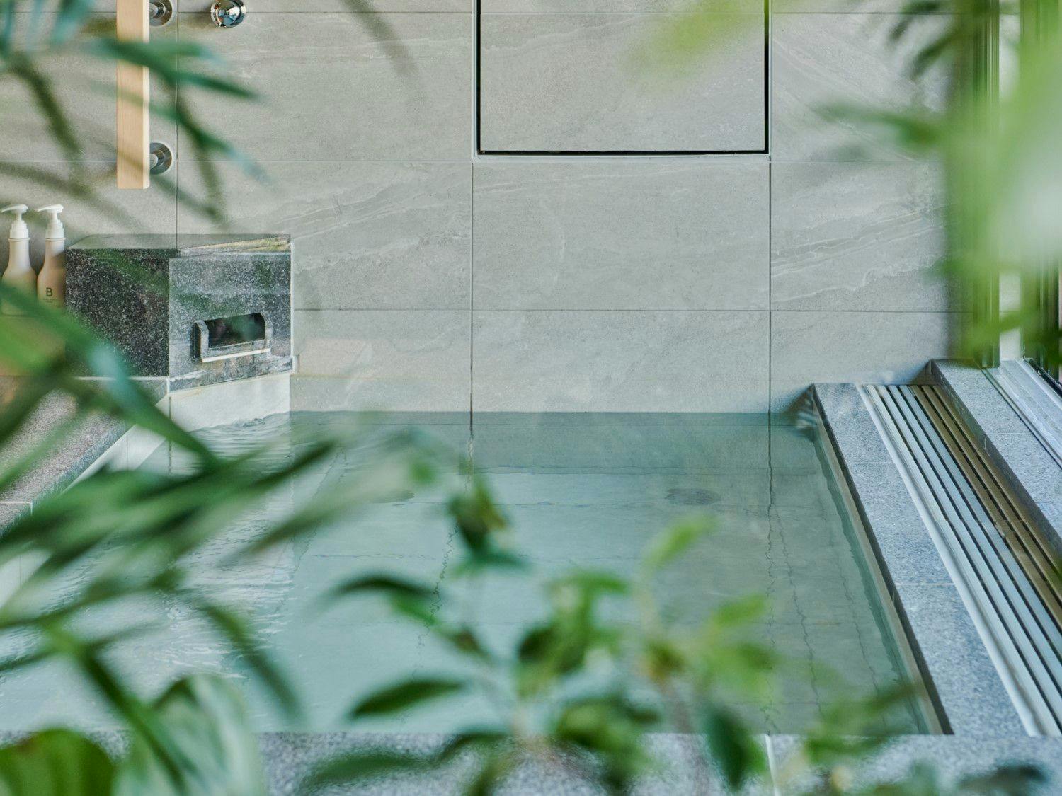 ふふ 軽井沢 -陽光の風-