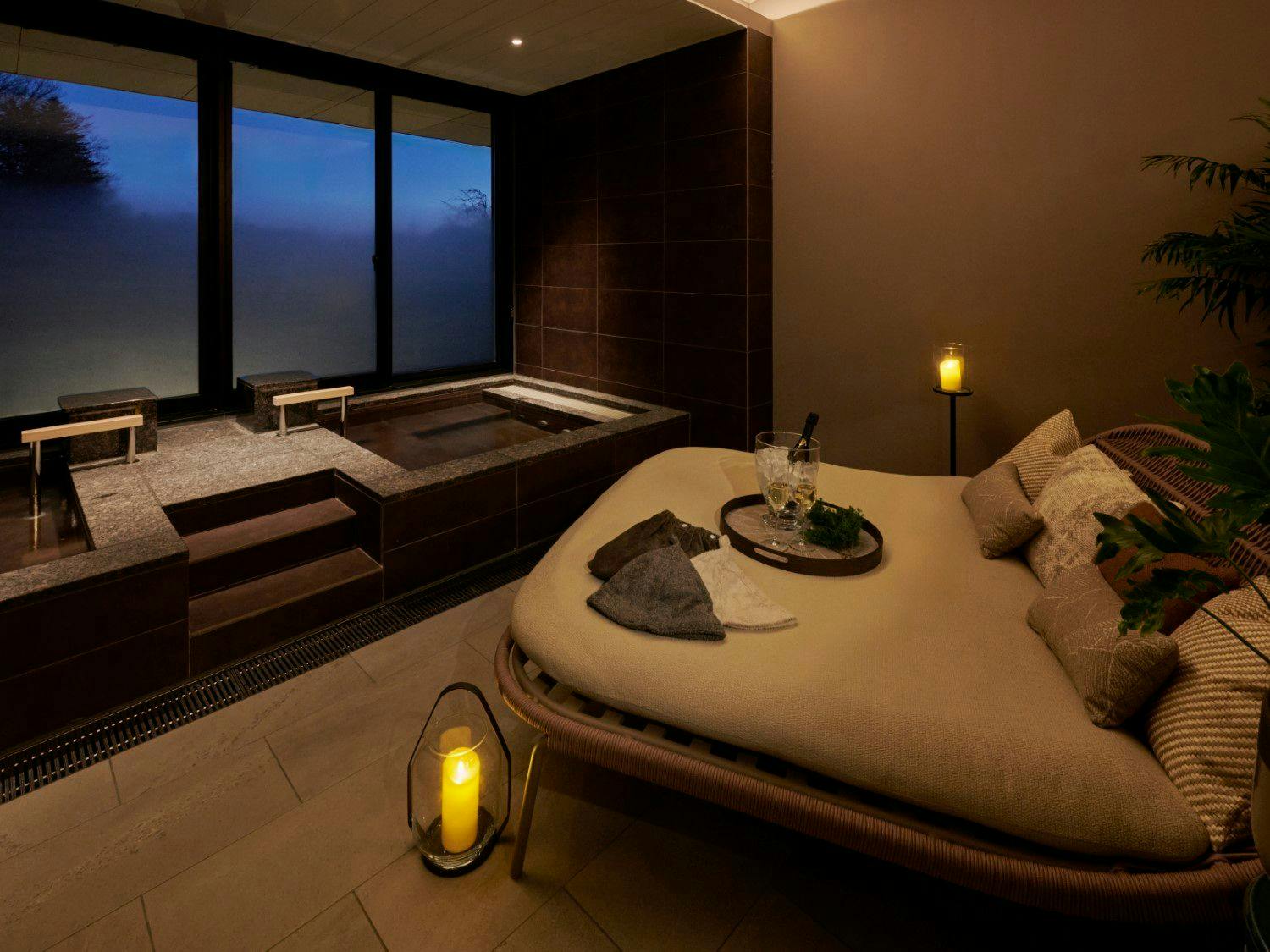 ふふ 軽井沢 -陽光の風-