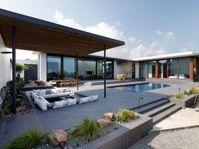 【宮崎県宮崎・青島・日南の貸し別荘・コテージ・ログハウス】NOT A HOTEL AOSHIMA