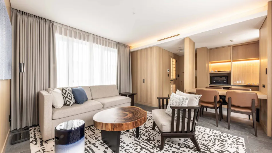 Nozo Hotel