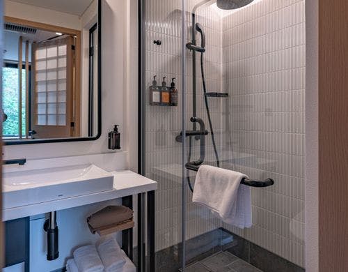 シャワールーム