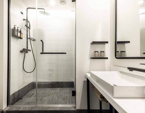 ゲストルーム- クイーン