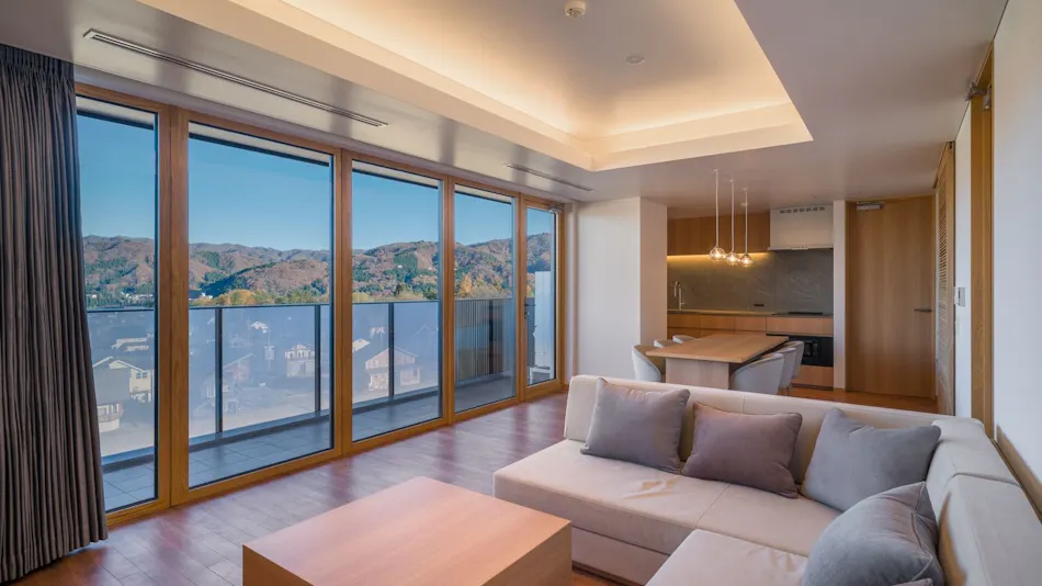 HOTEL LA VIGNE HAKUBA by Onko Chishin
