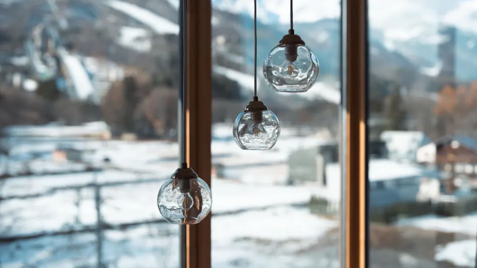 HOTEL LA VIGNE HAKUBA by Onko Chishin