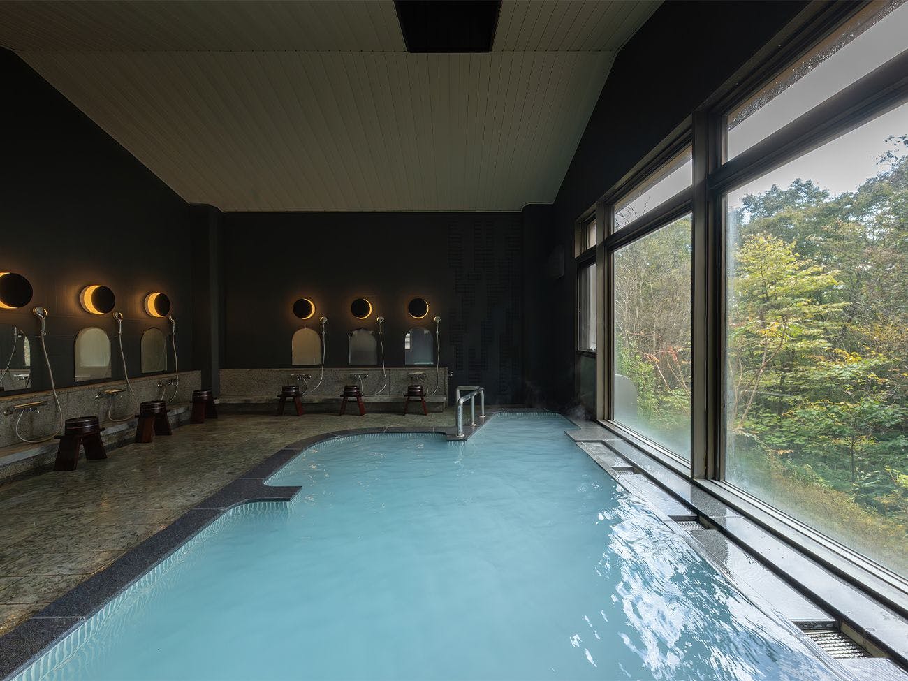 ห้องอาบน้ำสาธารณะ