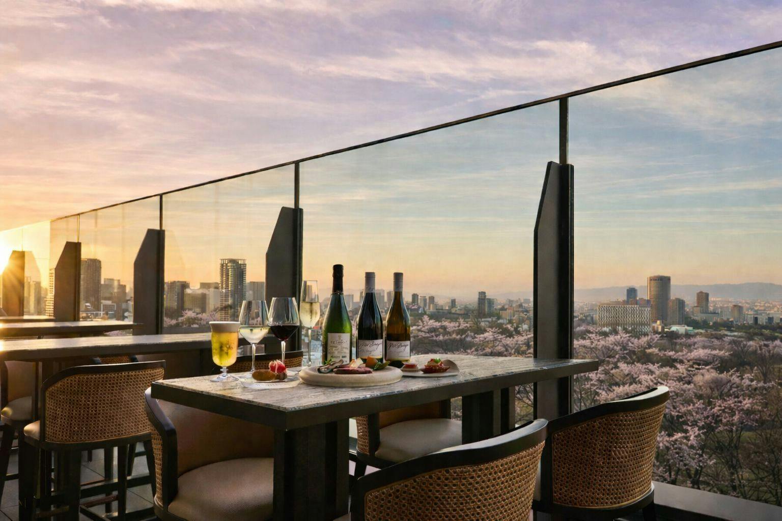 ประสบการณ์บนระเบียงพร้อมชมซากุระ