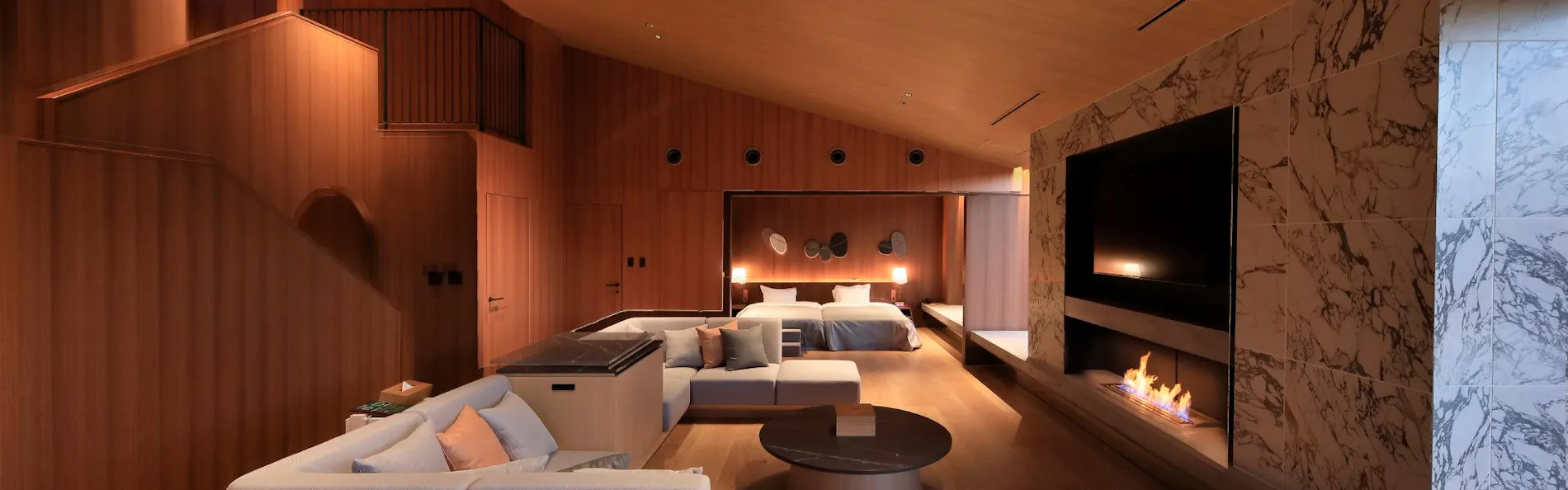 RETONA HAKONE