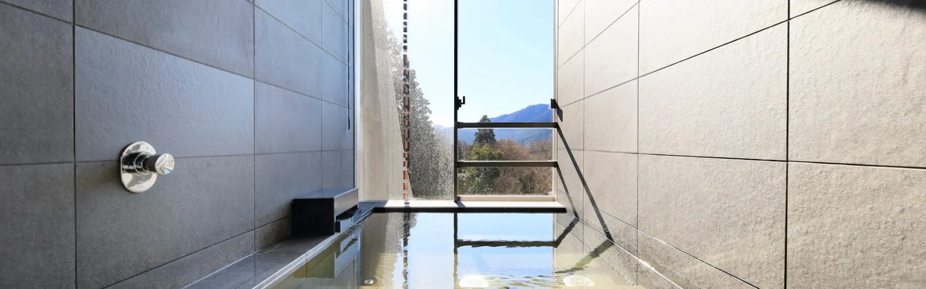 RETONA HAKONE
