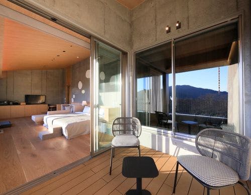 デラックス B type