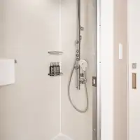 シャワーブース