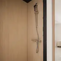 シャワーブース