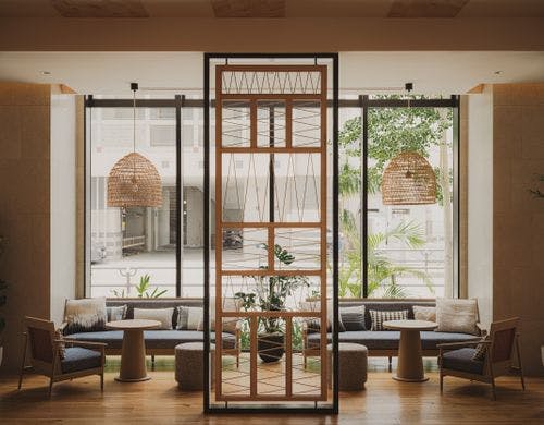 ライブラリー＿1階