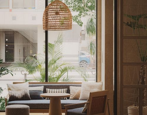 ロビ_待合いスペース