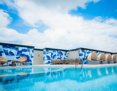 インフィニティプール景観