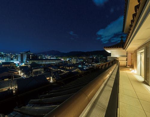 インペリアルスイート夜