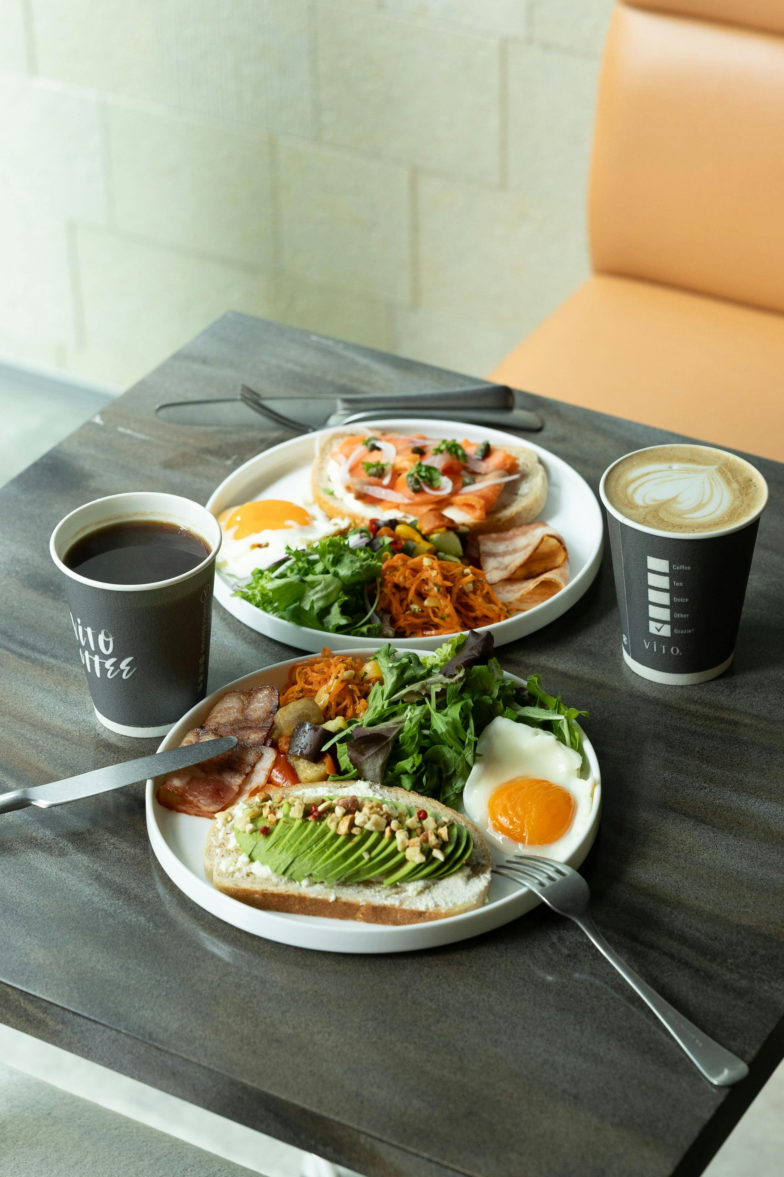 朝食_カンパーニュプレート