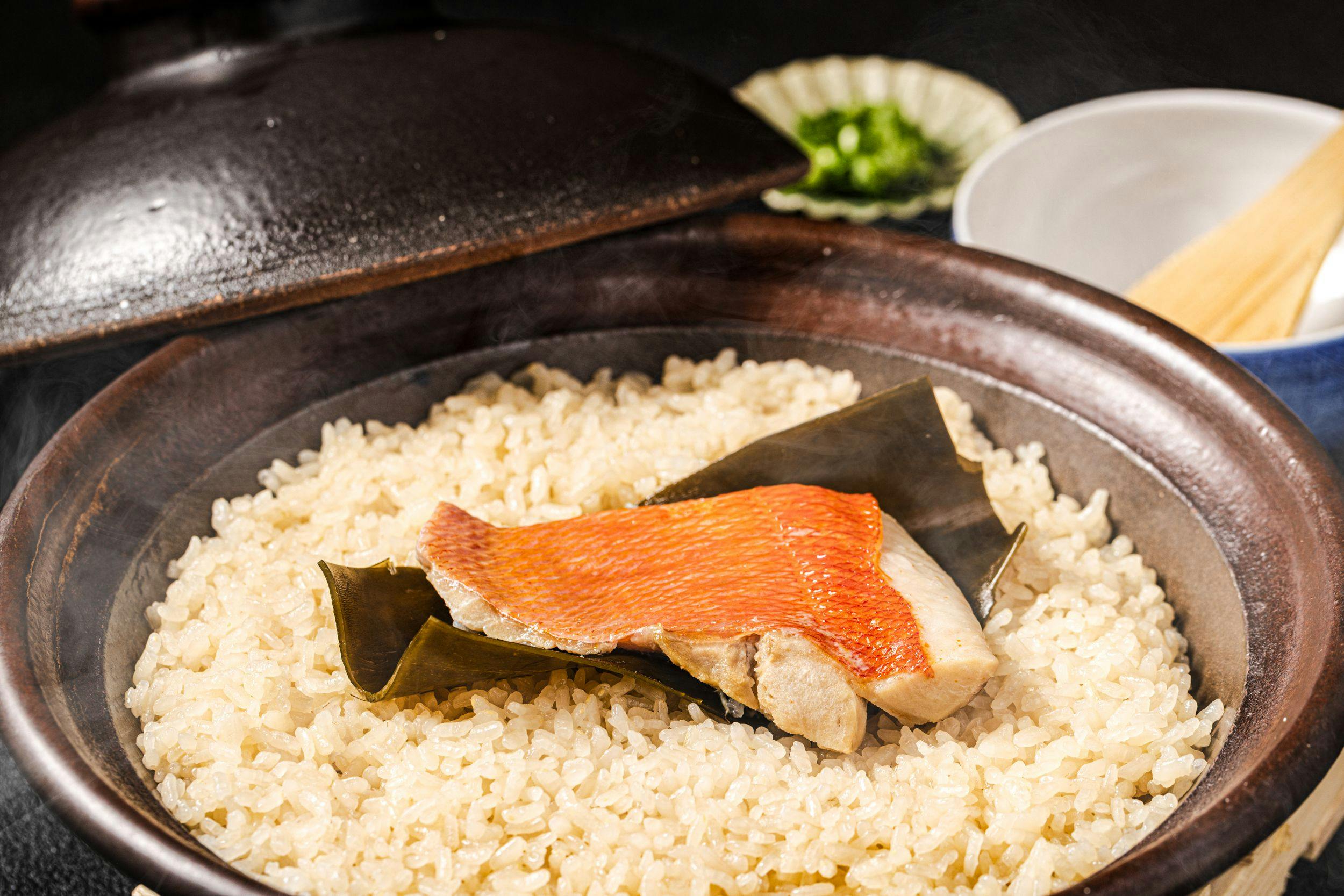 弓ヶ浜温泉 くつろぎと料理の御宿 花さと