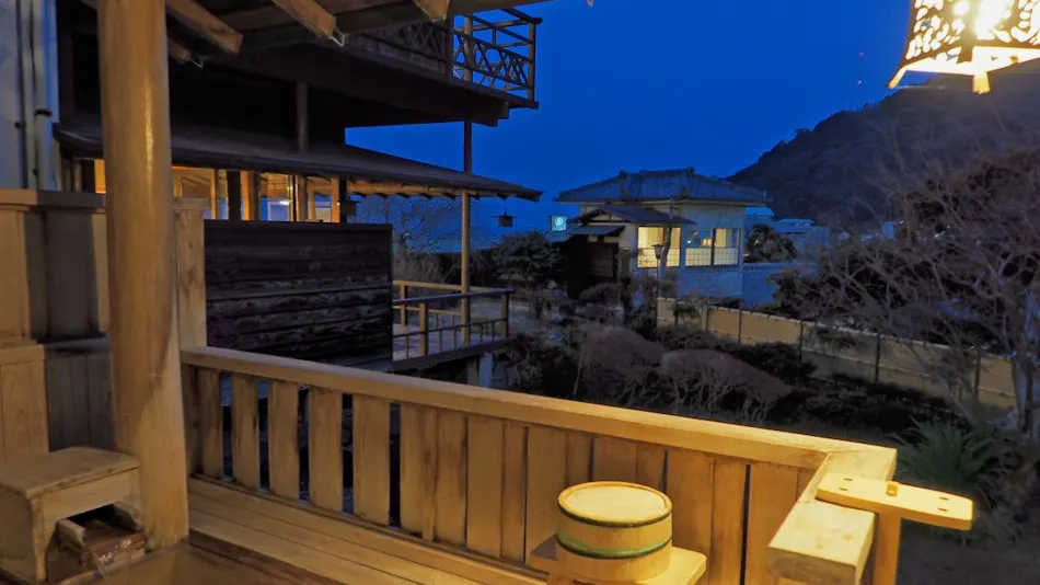 Private Hot Spring Flowing Inn Atami no Yu Shinkadoya
