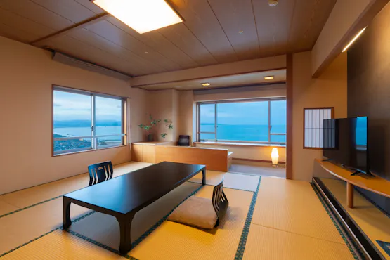 最上階客室(801号室:海の間)