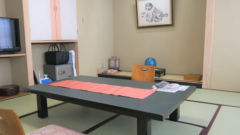 Kinugawa International Hotel: A Pet-Friendly Accommodation with Three Dog Runs