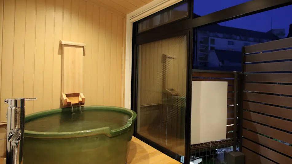 Kinugawa International Hotel: A Pet-Friendly Accommodation with Three Dog Runs