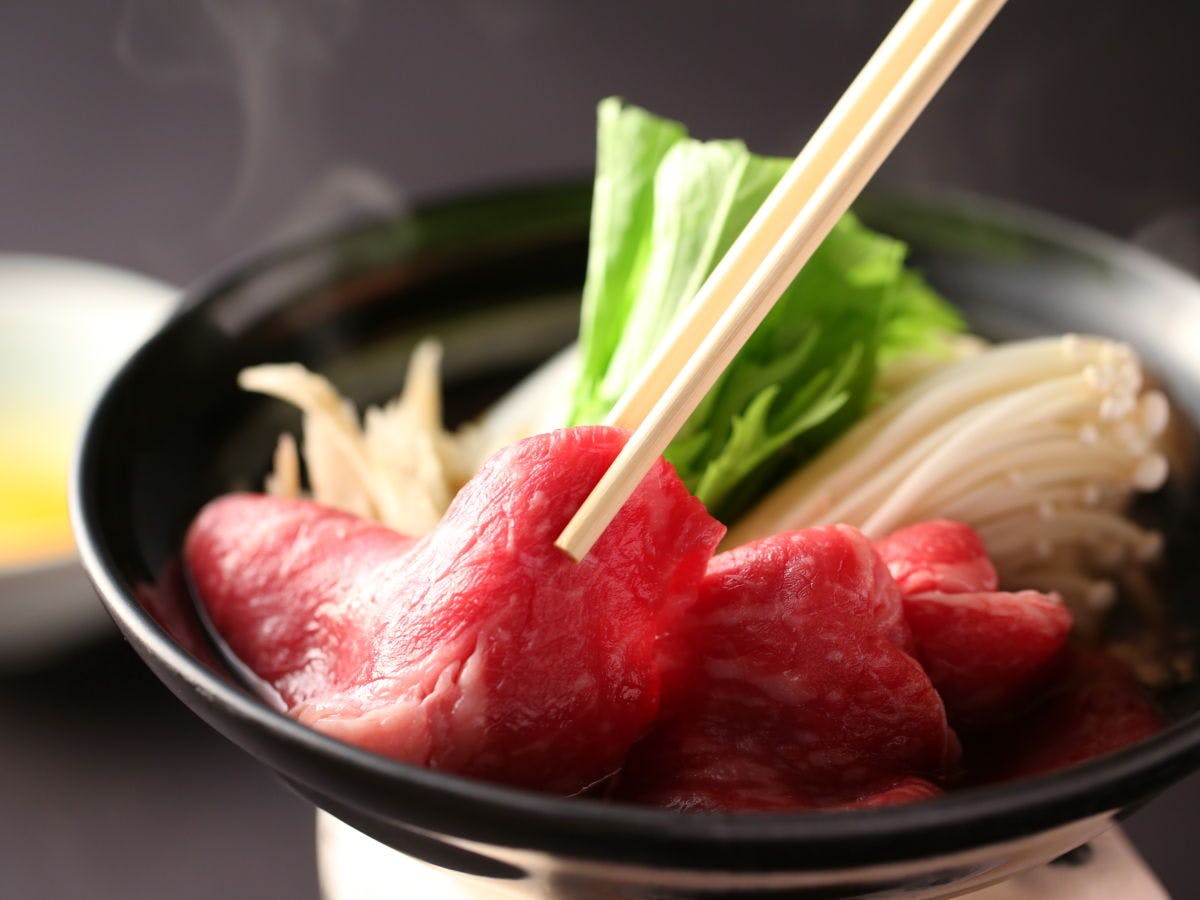 【基本プラン】＜2食付＞長野県産牛すき焼き会席と源泉かけ流し温泉を堪能！無料貸切風呂も！