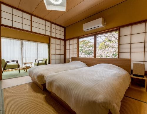 客室　古代檜内風呂