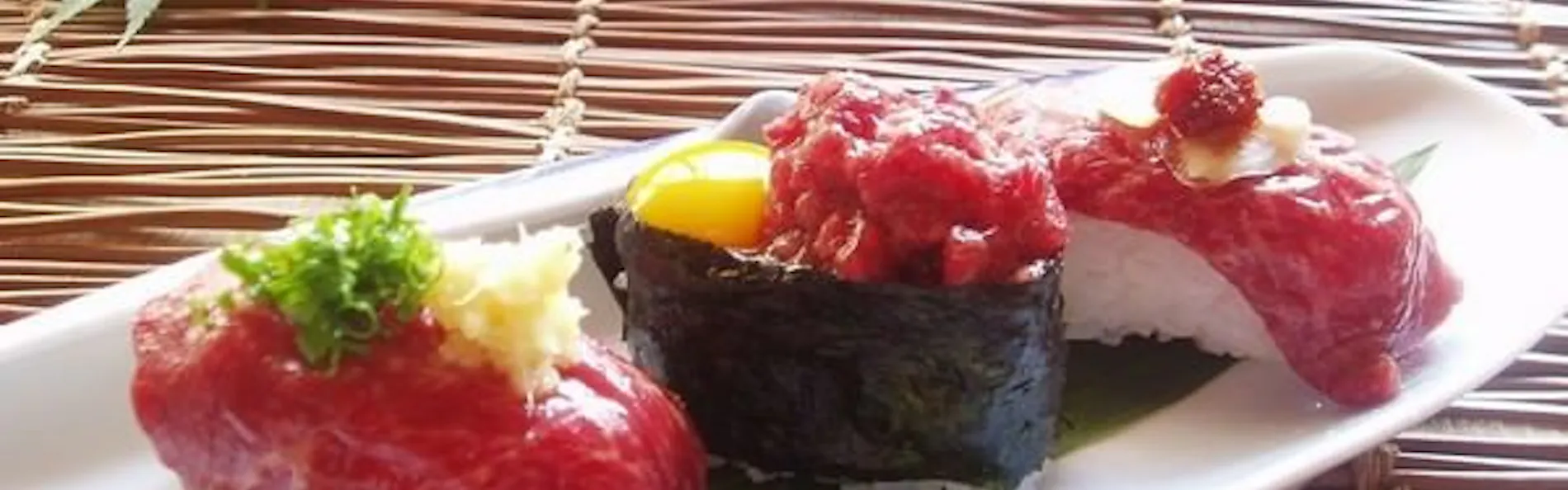 鉄鉱泉本館
