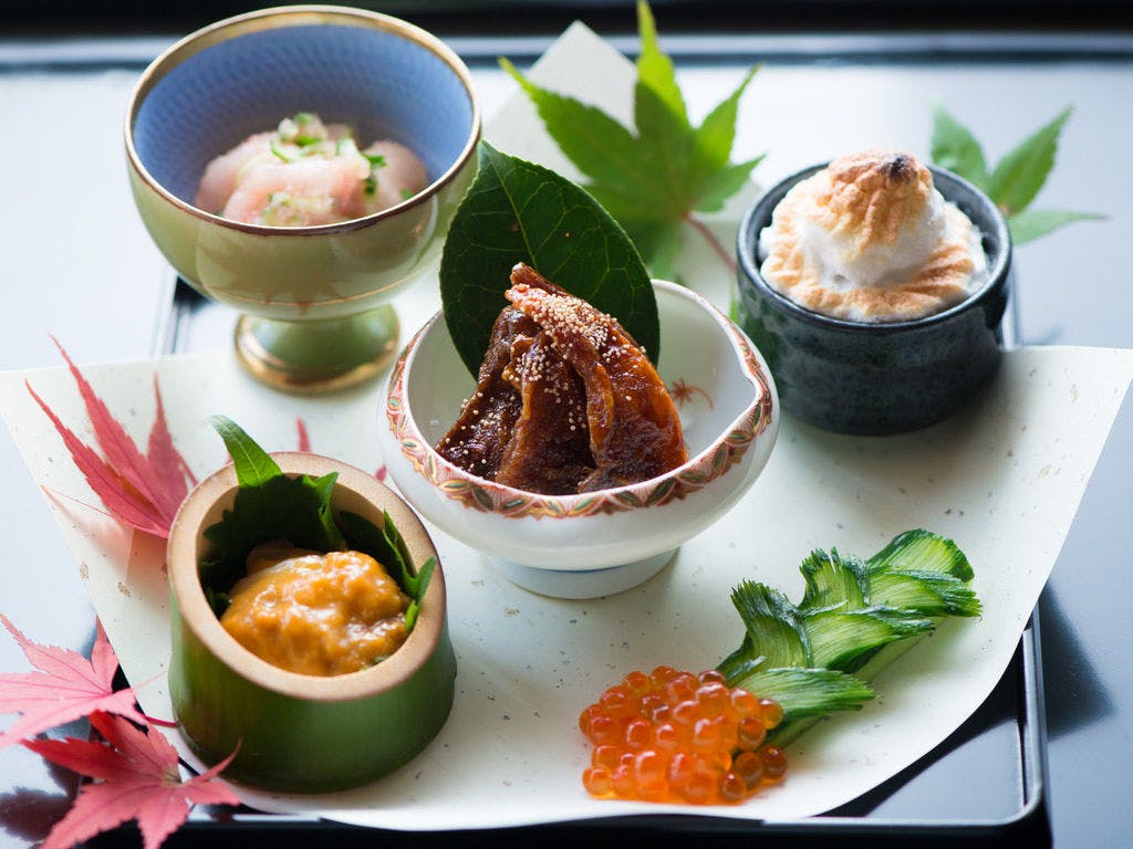 鉄鉱泉本館