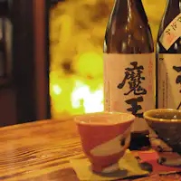 敷地内に人気の呑み処“菜々草庵”も