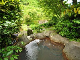 源流の宿　帆山亭