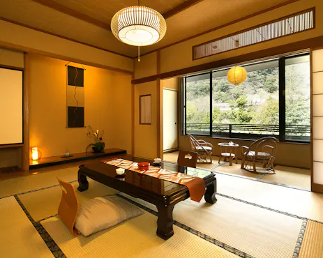 須雲川のせせらぎを聞きながらのんびりと。