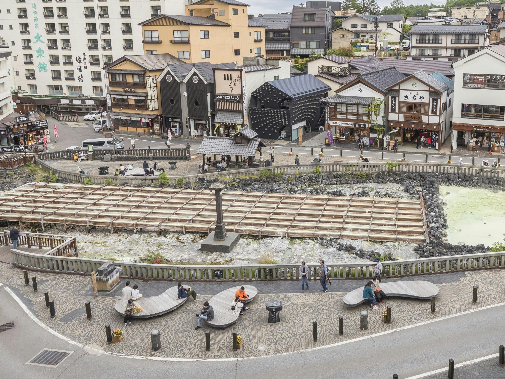 お部屋から見える湯畑眺望