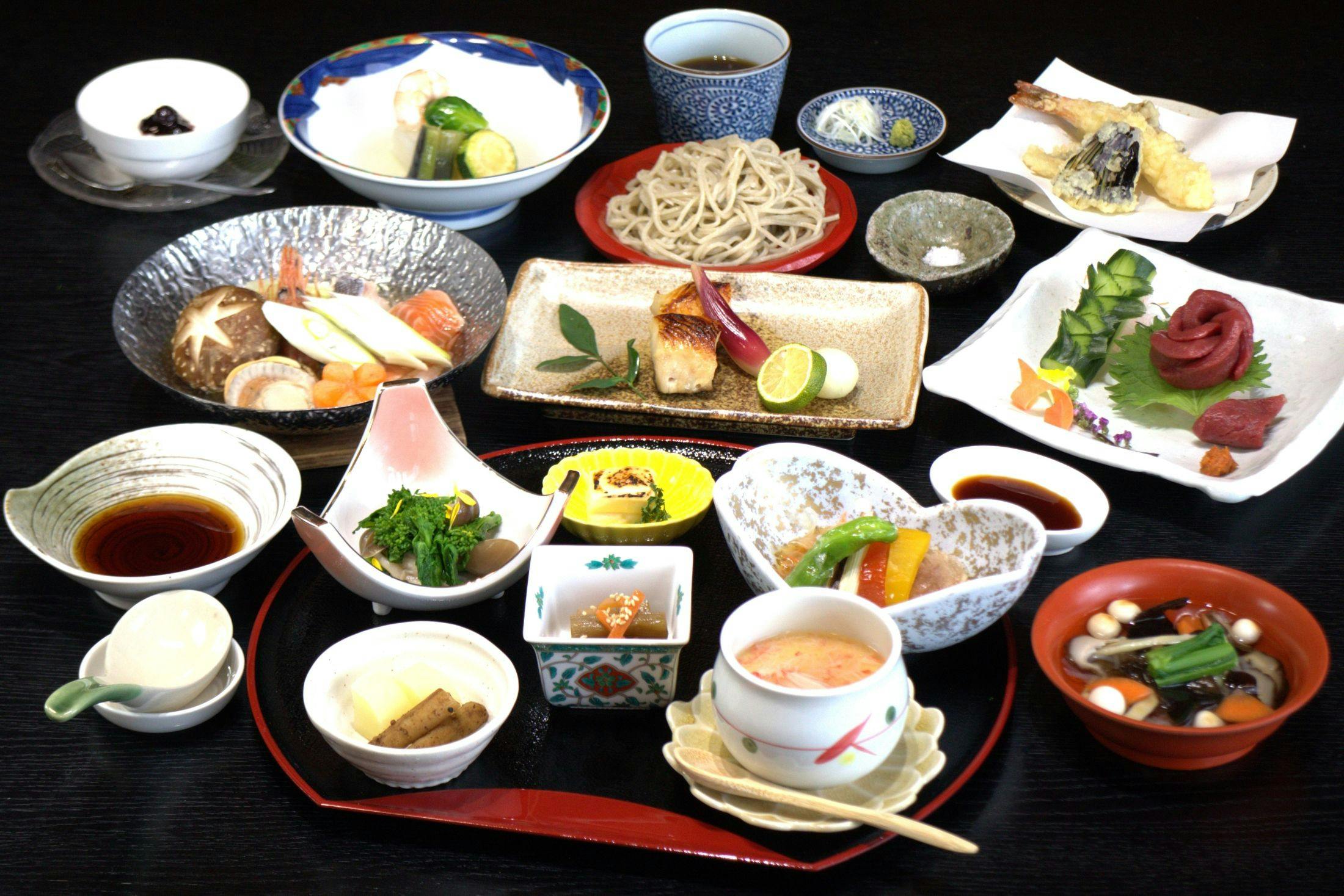 【雅 -miyabi-】夕食一例