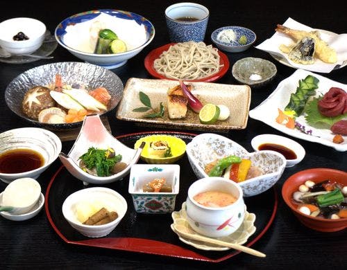 【雅 -miyabi-】夕食一例