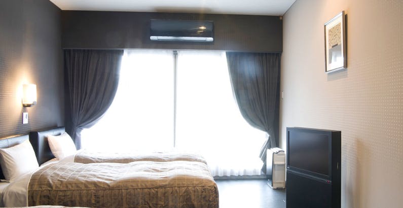 禁煙トリプル テラス キッチン付 ワンちゃんok 宿泊のみ ワンちゃん同伴2頭まで無料 軽井沢に気ままに滞在 別荘地リゾートプラン アート ホテル ドッグレッグ 軽井沢 一休 Comキラリト