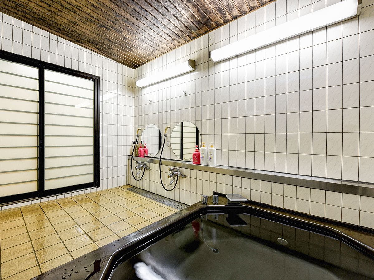 *ห้องอาบน้ำ (Kogan no Yu)