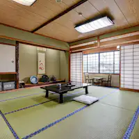 *ตัวอย่างห้องพัก: <ห้องสไตล์ญี่ปุ่น 10-12 เสื่อทาทามิ>