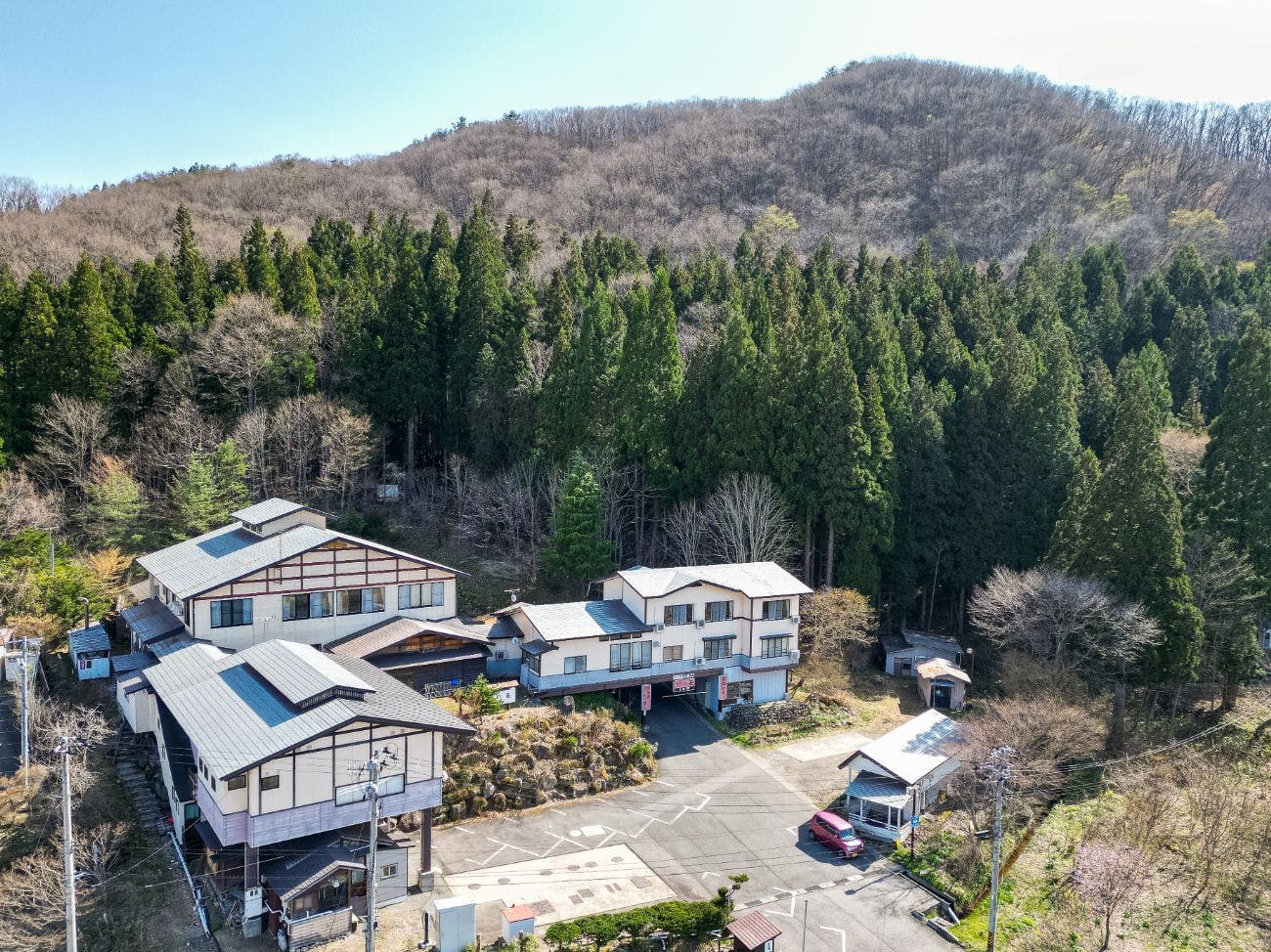鶯宿温泉　元湯源泉かけ流しの宿　川長（旧：川長山荘）