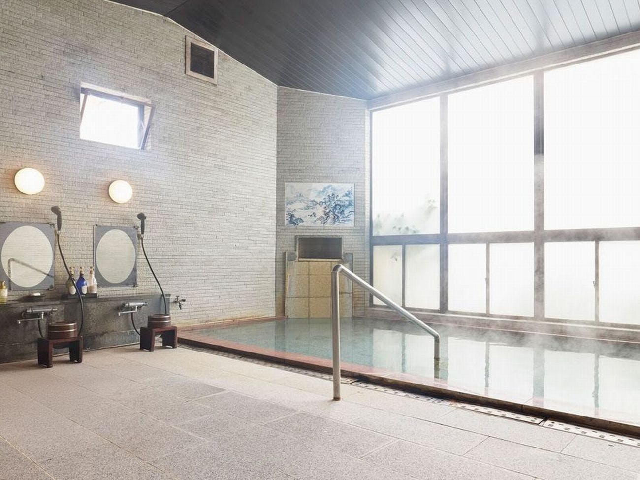 【男性大浴場（焔の季）】　24時間入浴可能