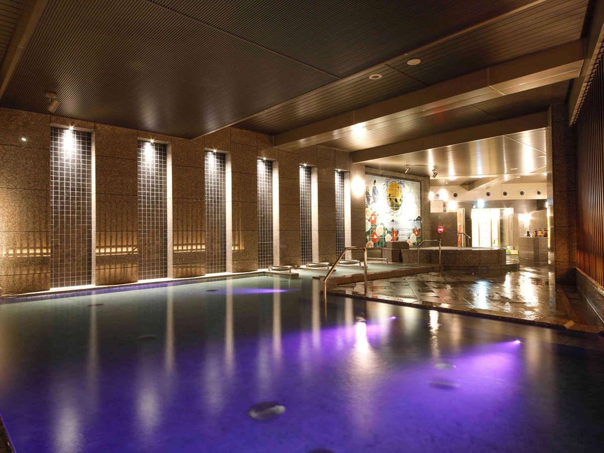 大浴場（左の湯/メイン浴槽）