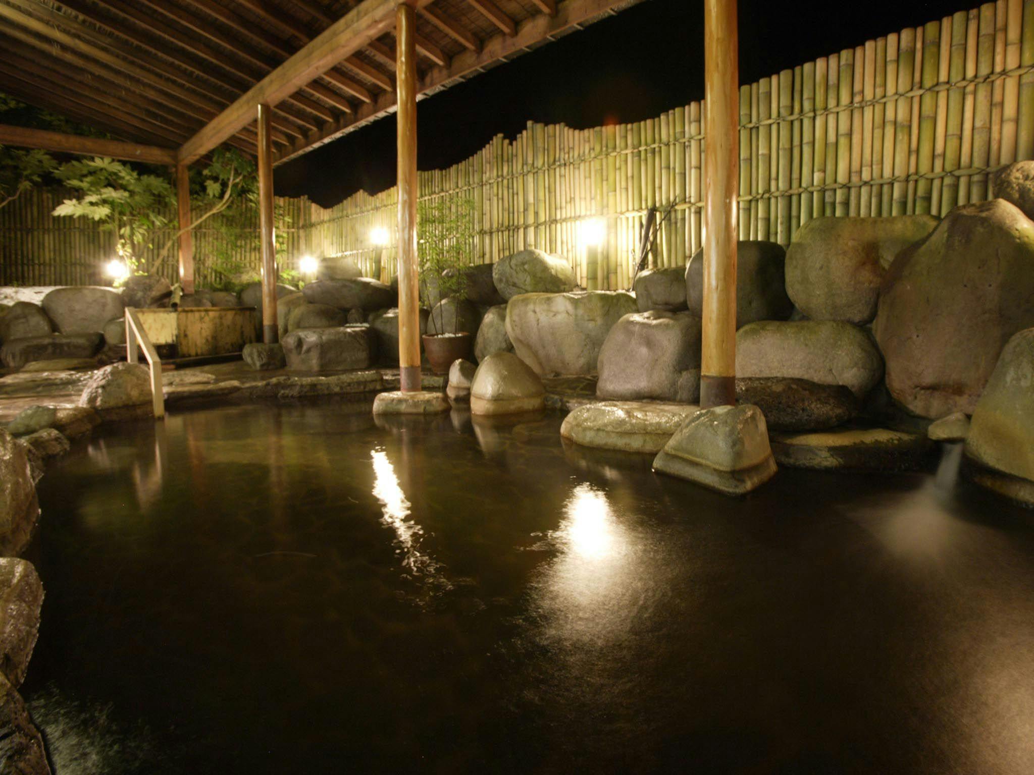 本館大浴場（露天風呂）