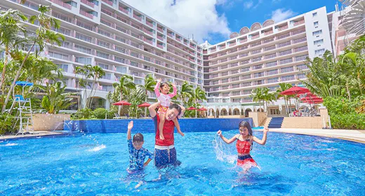 【早割85】季節を彩るディナービュッフェ!早めのご予約でお得にステイ(夕朝食付)