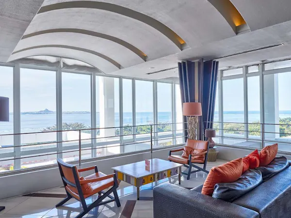 【もとぶエリアを満喫】系列ホテルのキッズパークやラウンジも利用OK!アーリーサマープラン(朝食付)