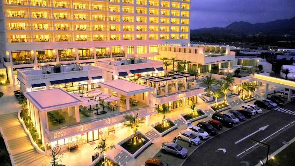 Hotel Mahaina Wellness Resort Okinawa