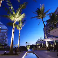 호텔 마하이나의 중정