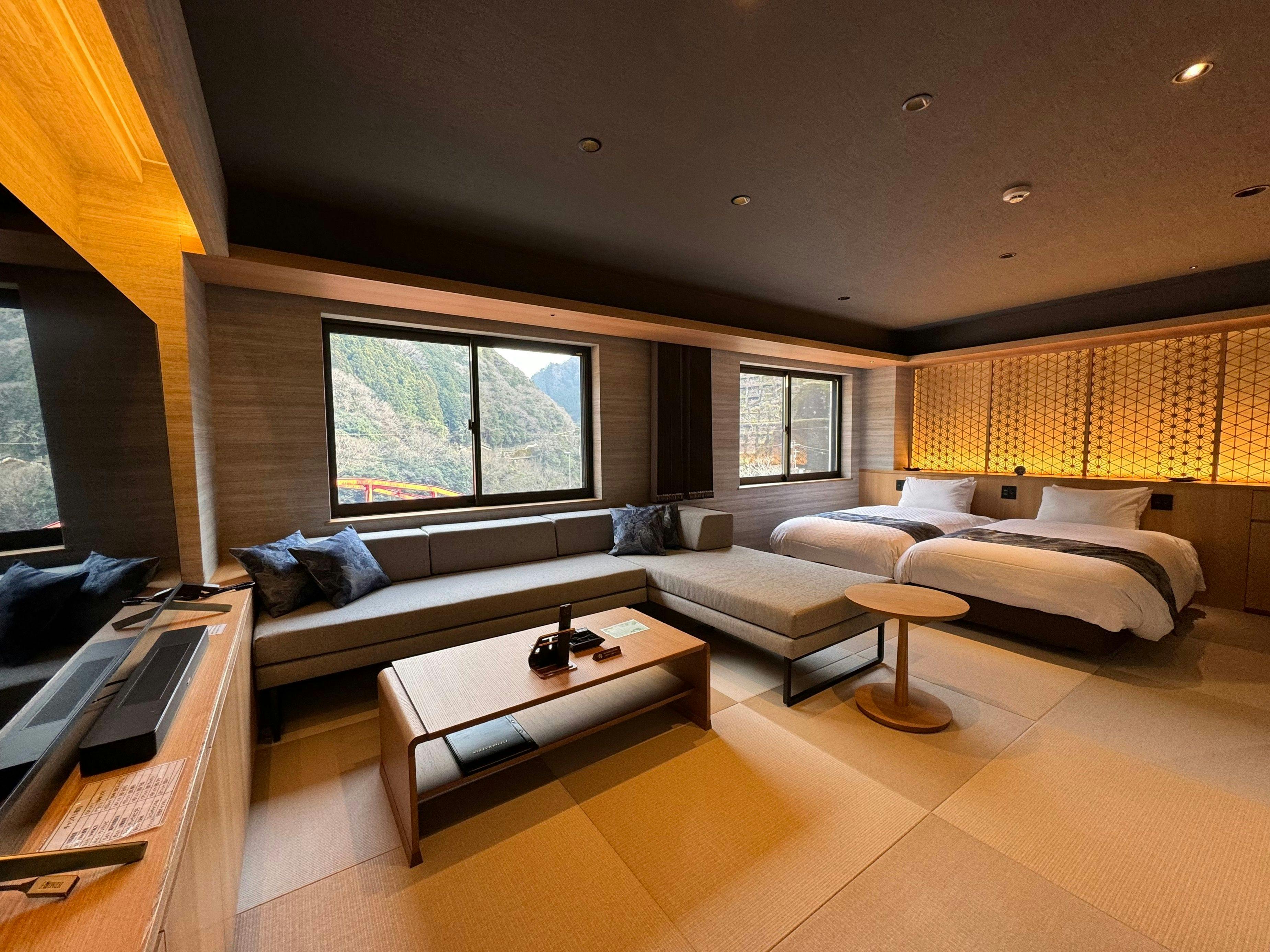 ห้องดีลักซ์เตียงคู่ฝั่งหุบเขา