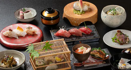 【NAMIDA】鮨会席(2食付)/ 朝は「玄海鮮魚の刺身や胡麻和え茶漬け 他・お膳」