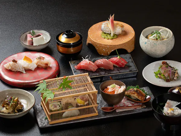 【NAMIDA】鮨会席(2食付)/ 朝は「玄海鮮魚の刺身や胡麻和え茶漬け 他・お膳」